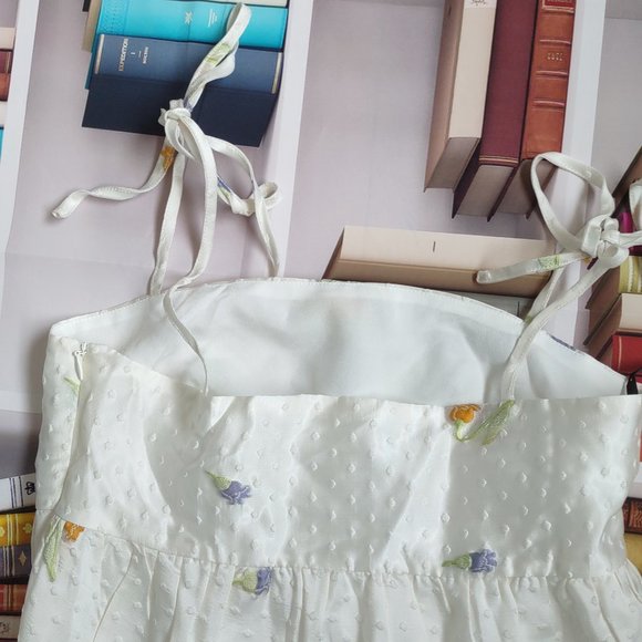 White Floral Midi Dress - Picture 10 of 10